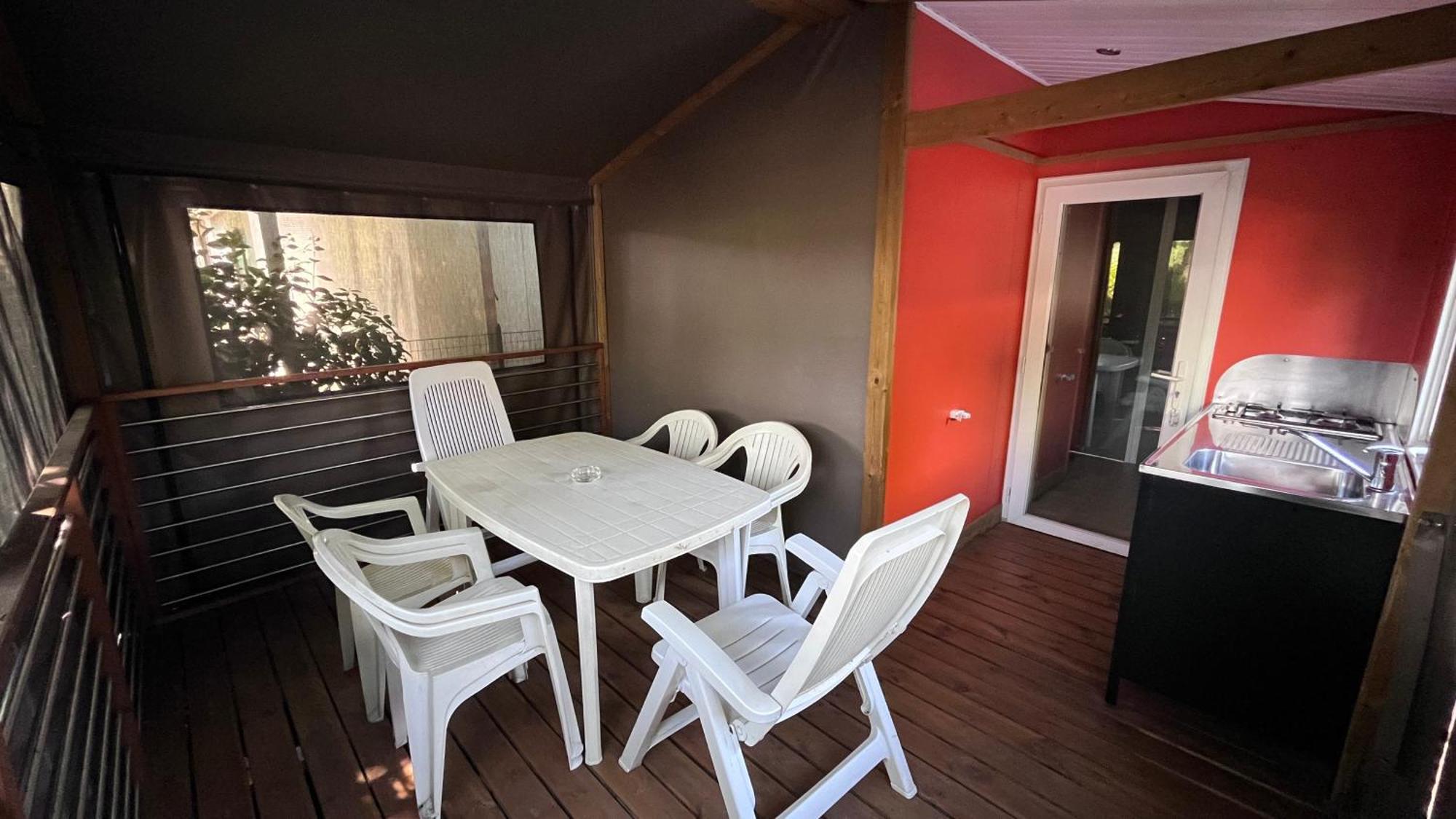 Campeggio Trevisago Iris Park Moniga del Garda Exterior photo