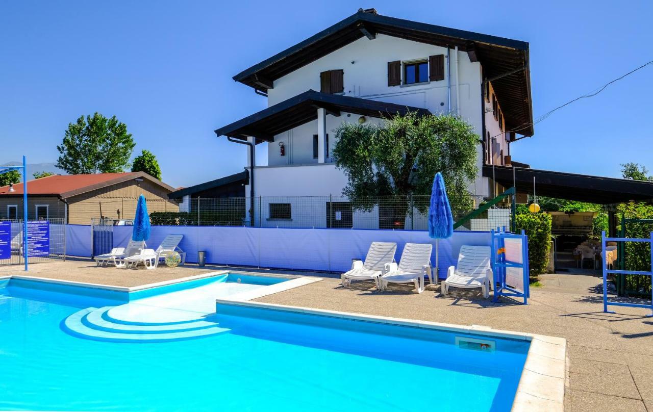 Campeggio Trevisago Iris Park Moniga del Garda Exterior photo